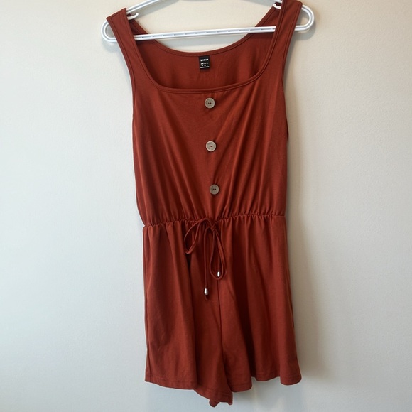 SHEIN romper - Picture 2 of 2